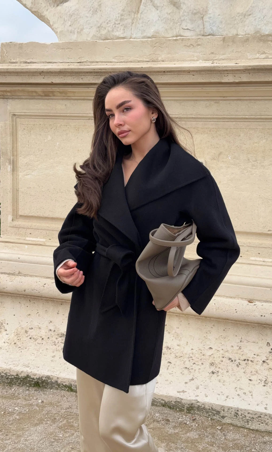 Alba Cashmere Coat - Image 17