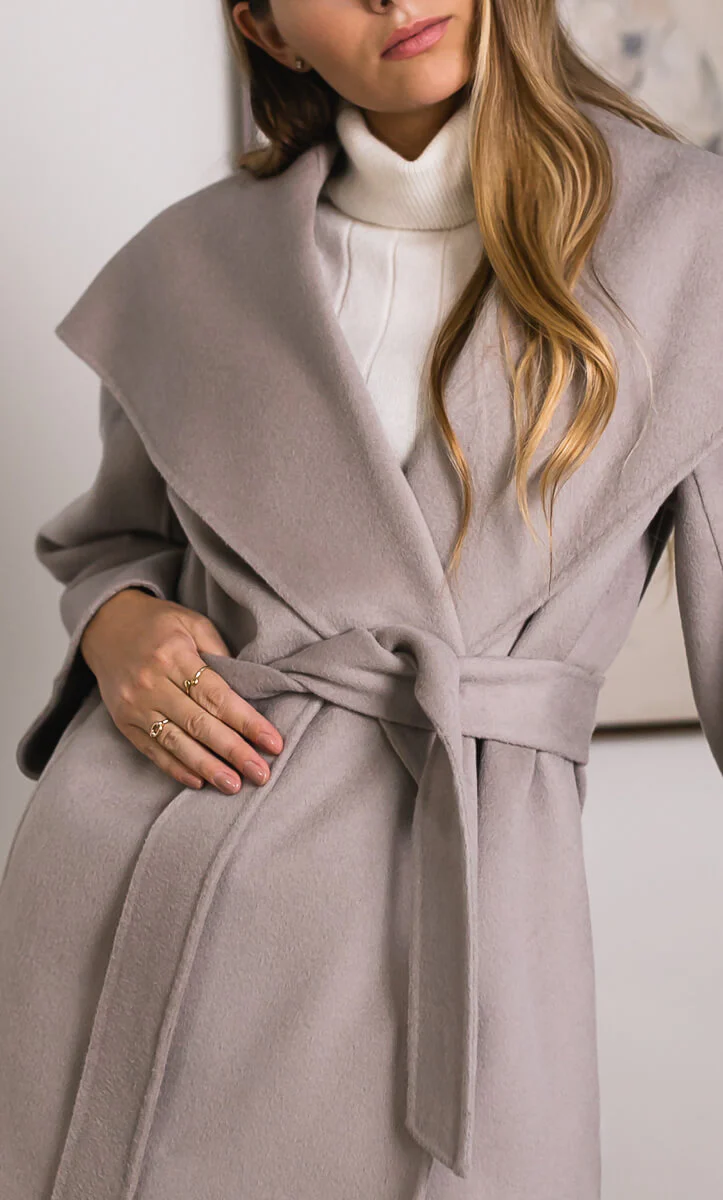 Alba Cashmere Coat - Image 19