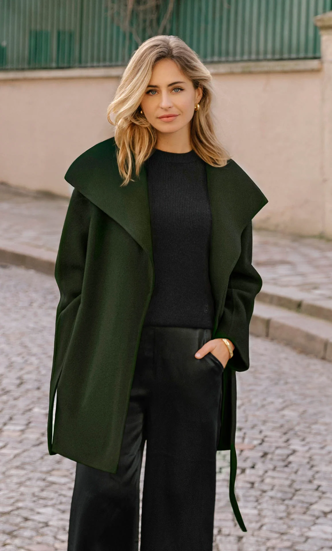 Alba Cashmere Coat - Image 26