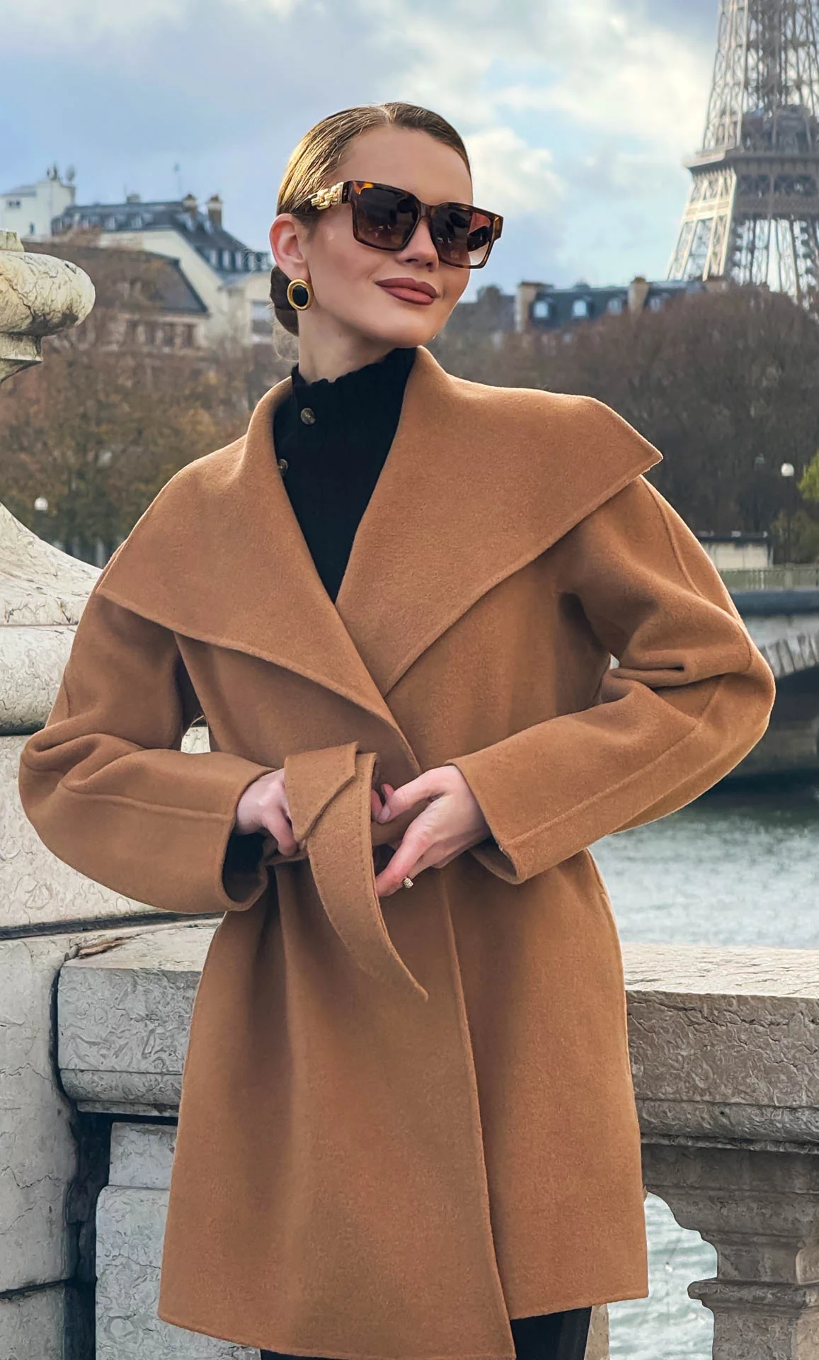 Alba Cashmere Coat - Image 3