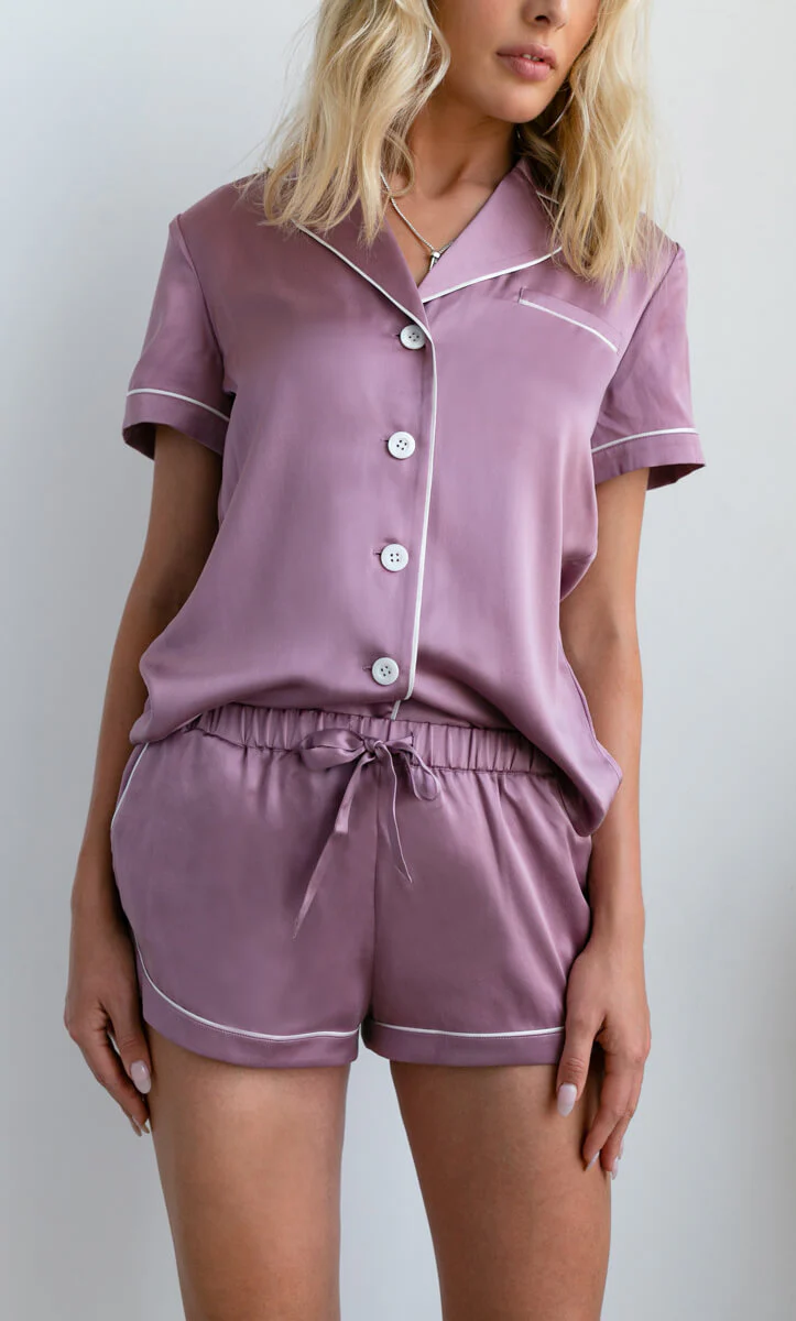 Amore Silk Pajamas Set - Image 19