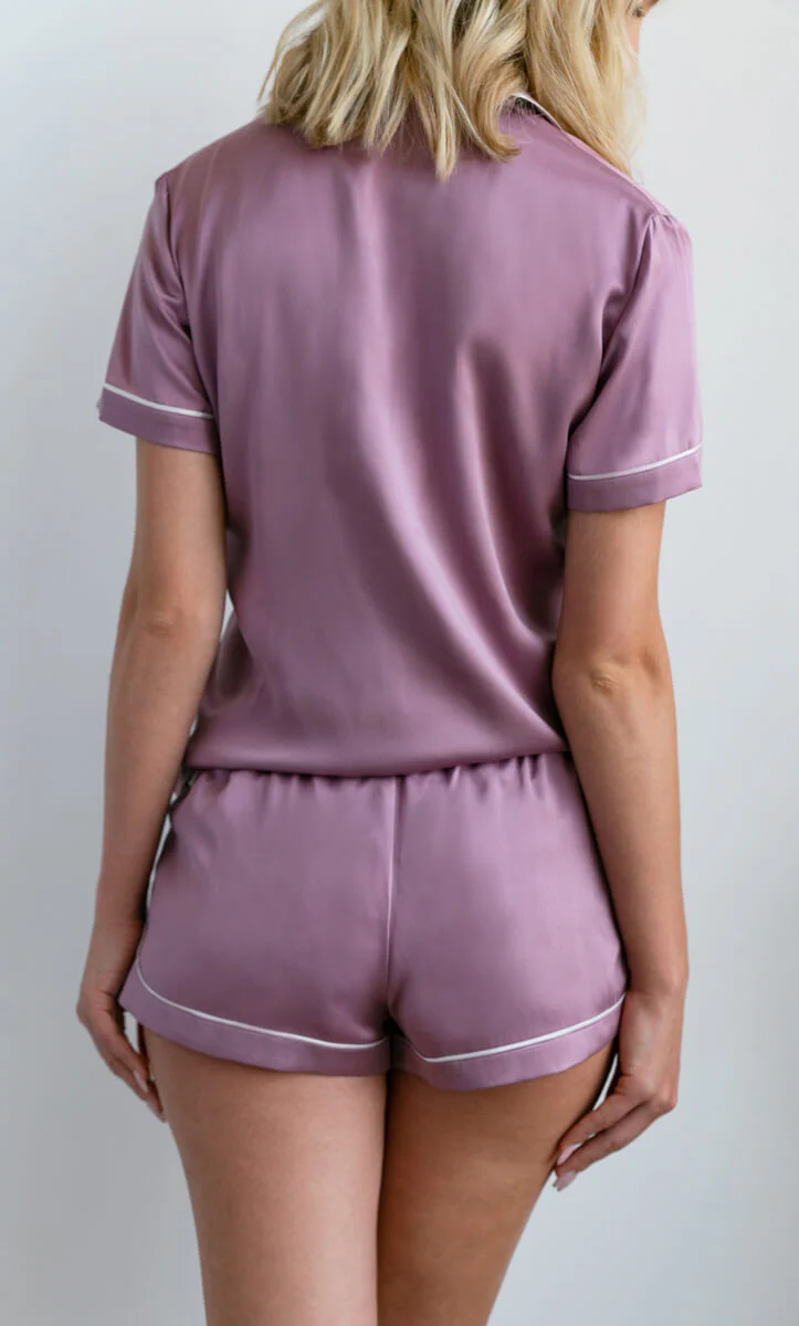 Amore Silk Pajamas - Shorts - Image 7