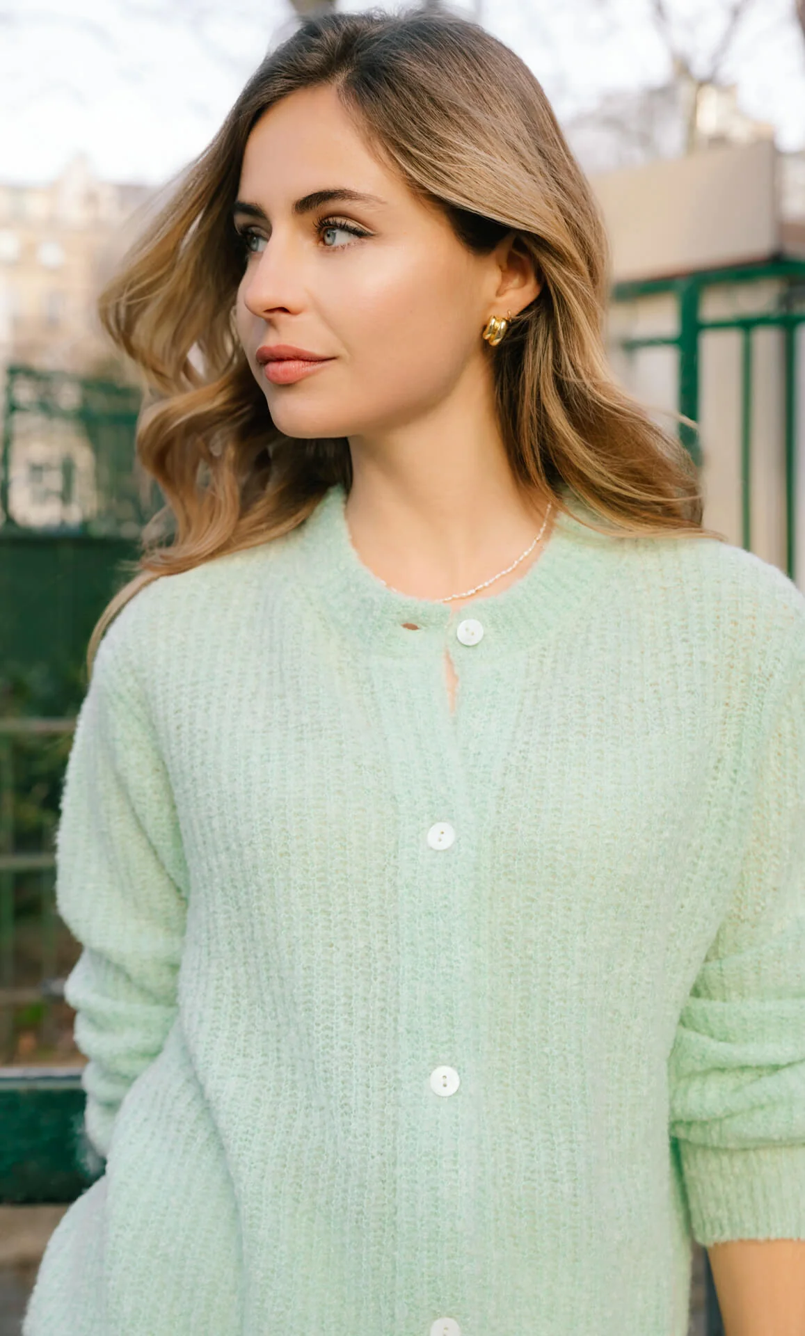 Bianca Boucle Cashmere Cardigan - Image 26