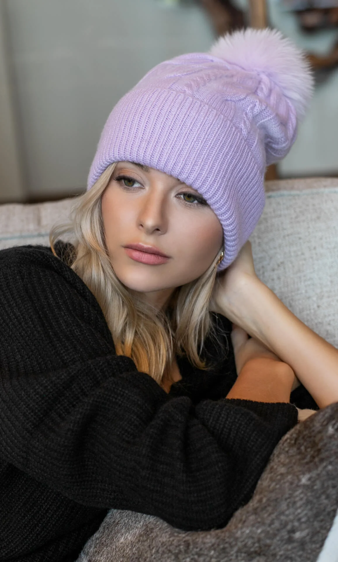 Cable-Knit Cashmere Beanie - Image 14