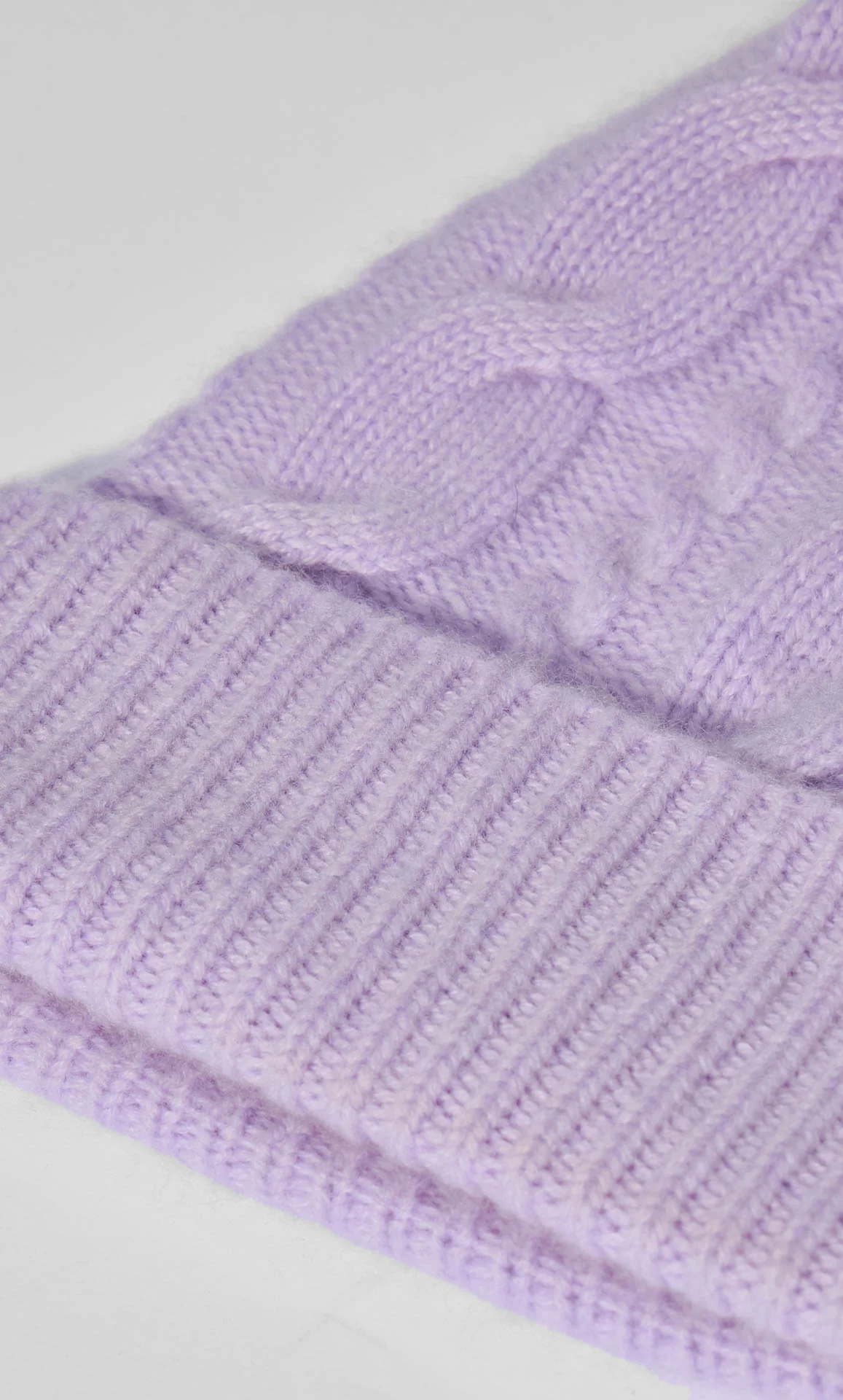 Cable-Knit Cashmere Beanie - Image 18