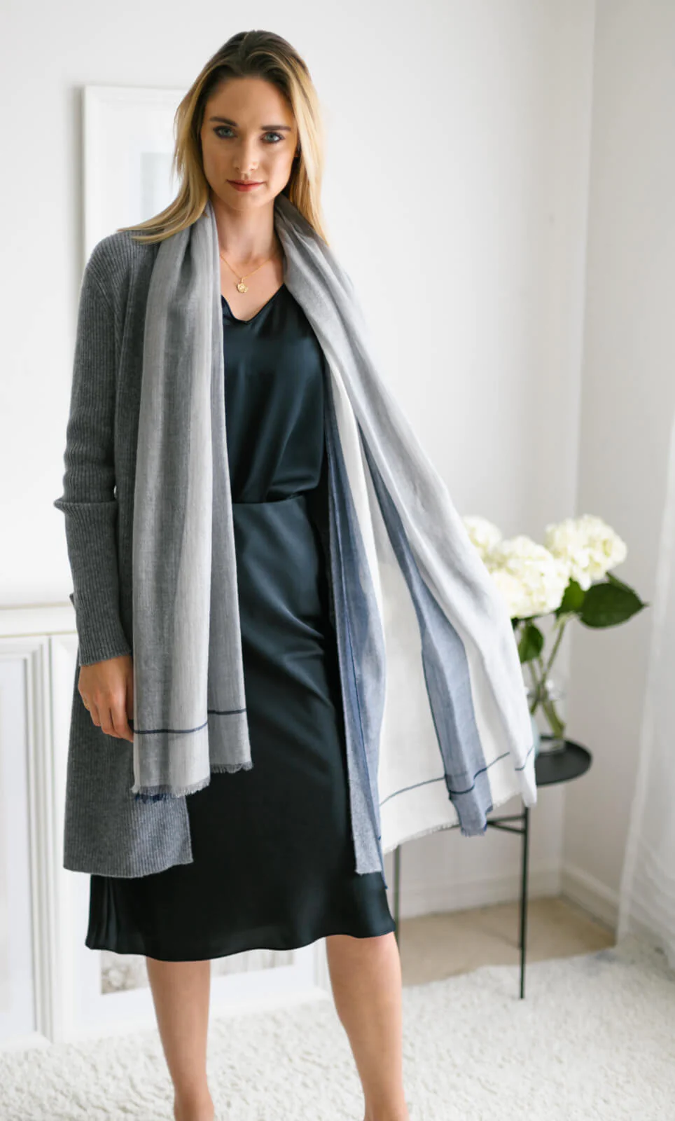 Aria Cashmere Wrap Scarf - Image 16