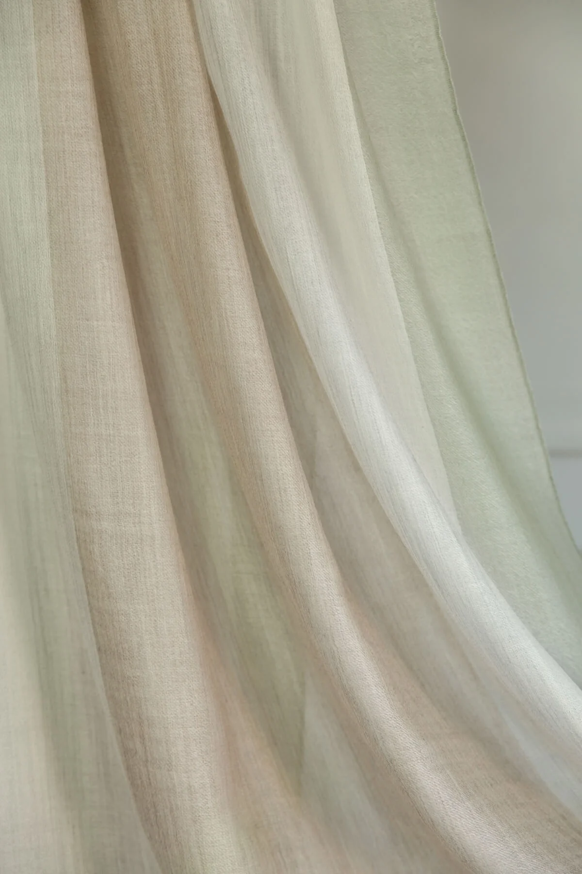 Aria Cashmere Wrap Scarf - Image 26