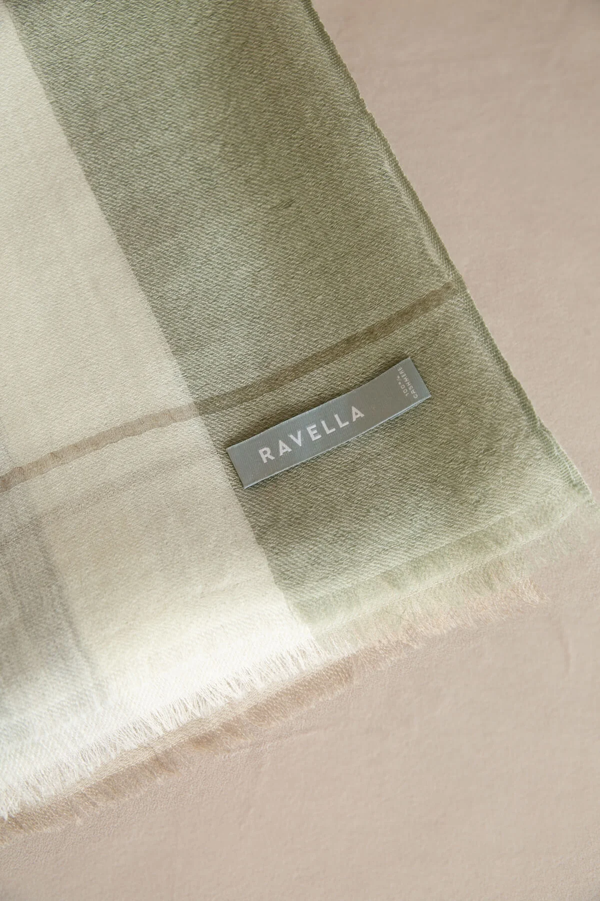 Aria Cashmere Wrap Scarf - Image 27