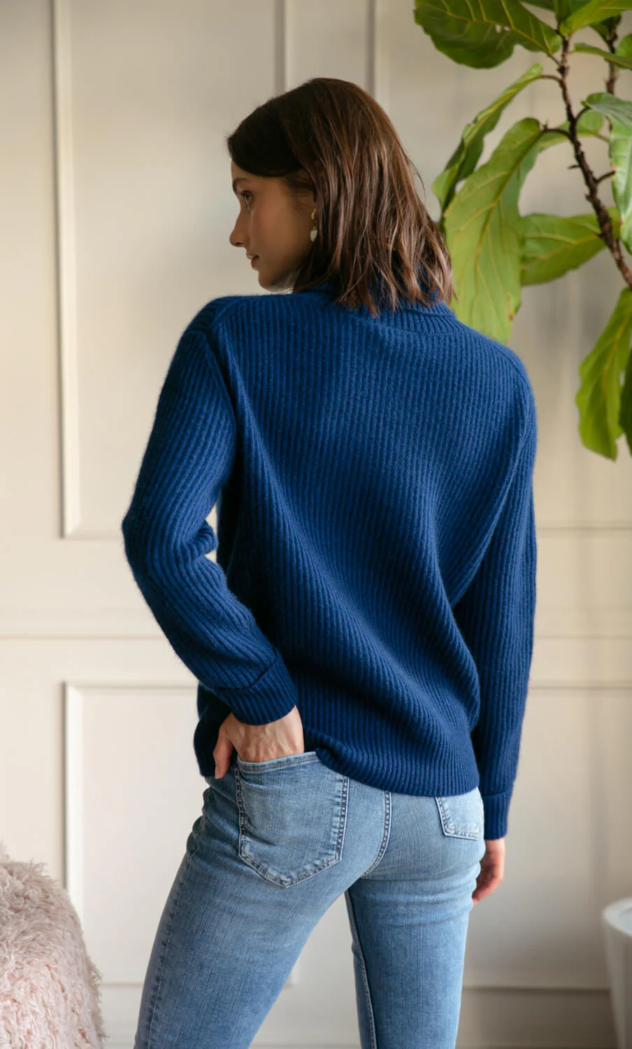 Tessa Cashmere Turtleneck Sweater - Image 47