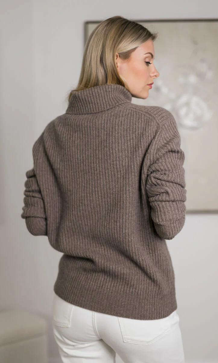 Tessa Cashmere Turtleneck Sweater - Image 54