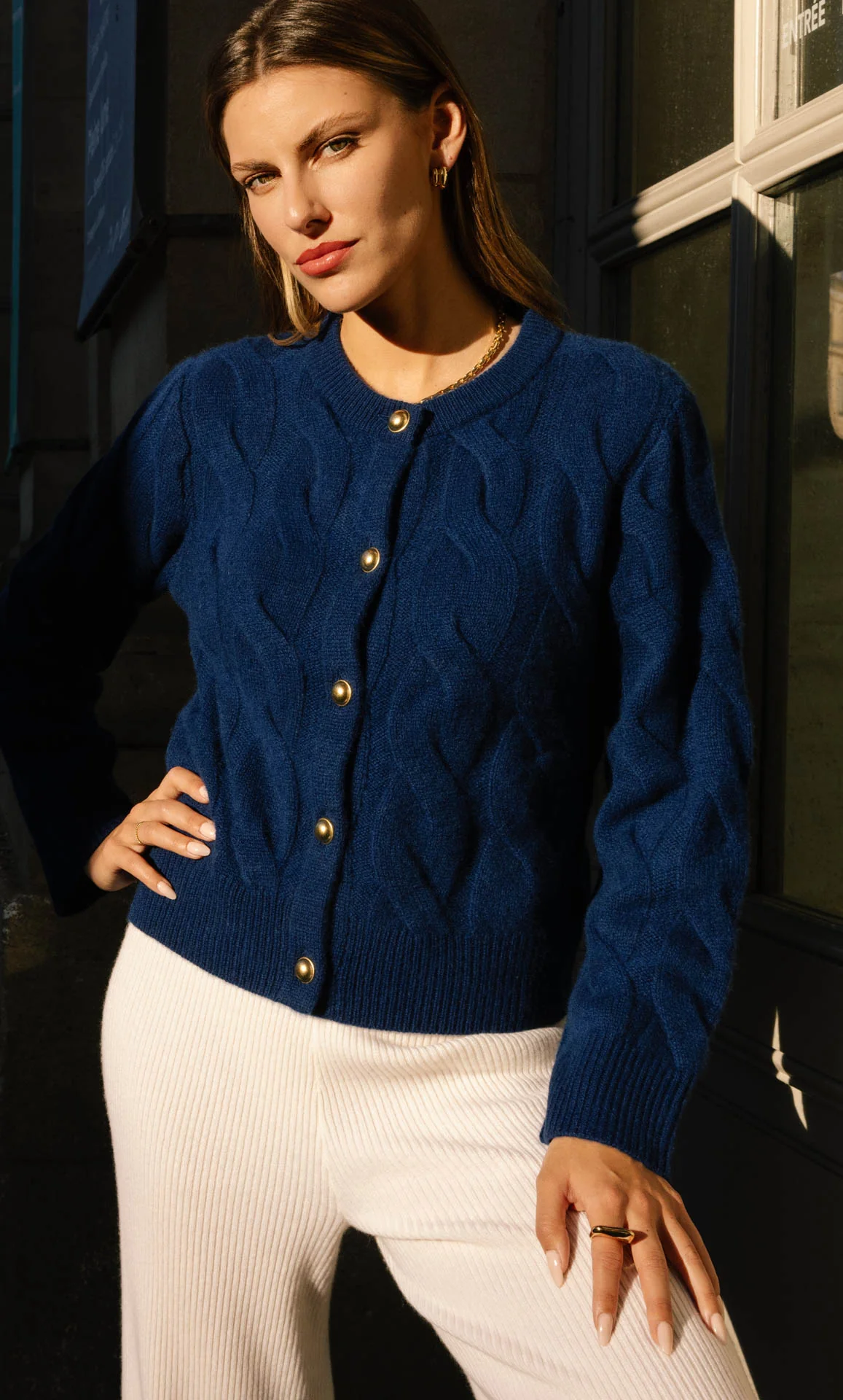 Chamonix Cable Cashmere Cardigan - Image 33