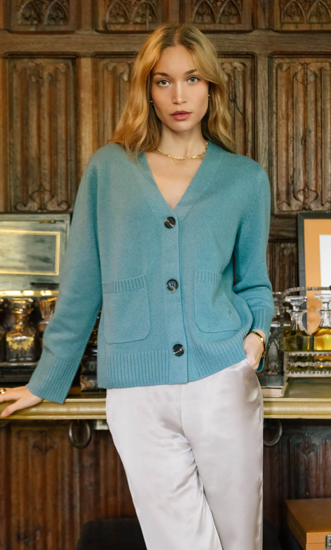 Chiara Cashmere Cardigan - Image 26