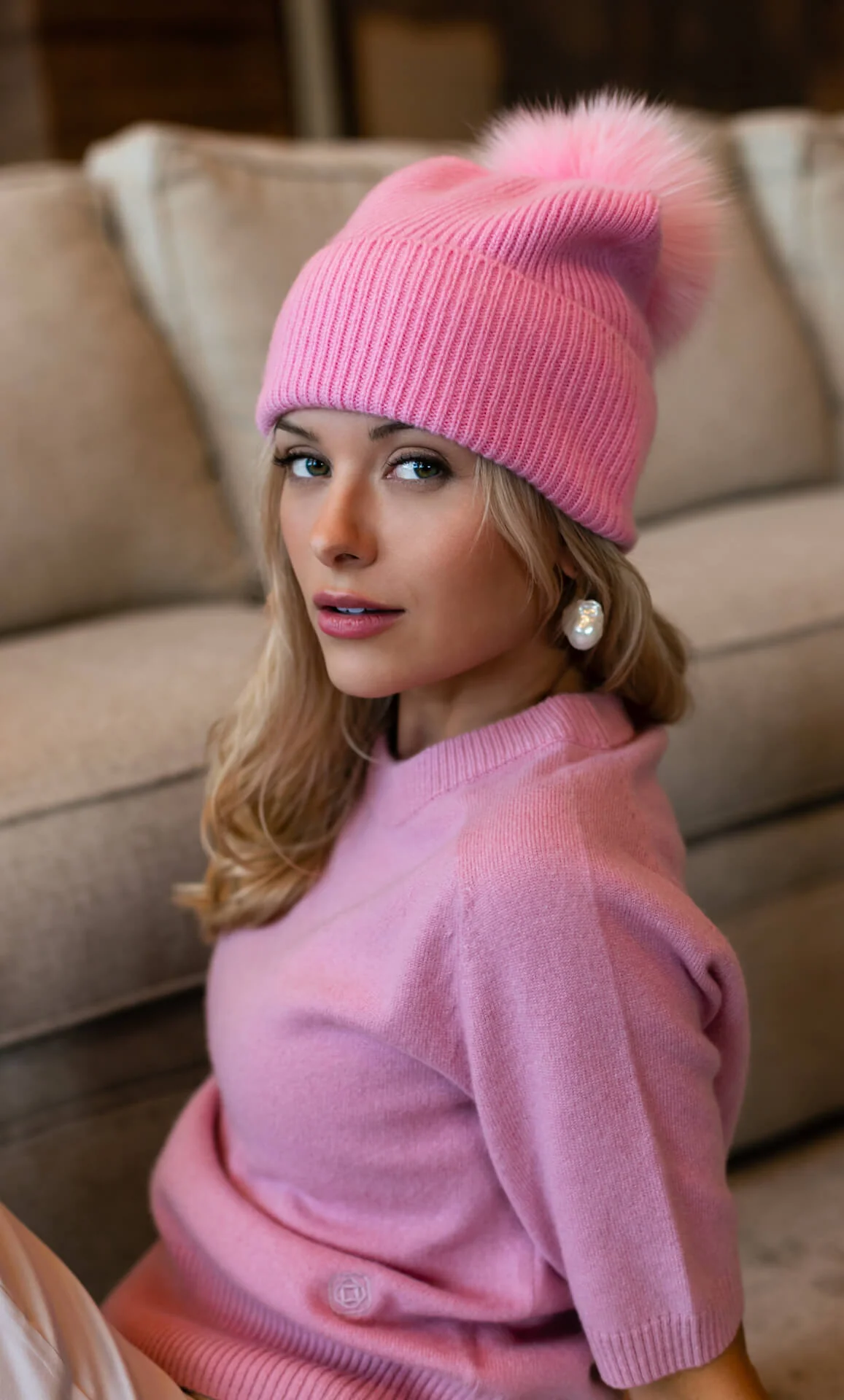 Classica Cashmere Beanie - Image 15