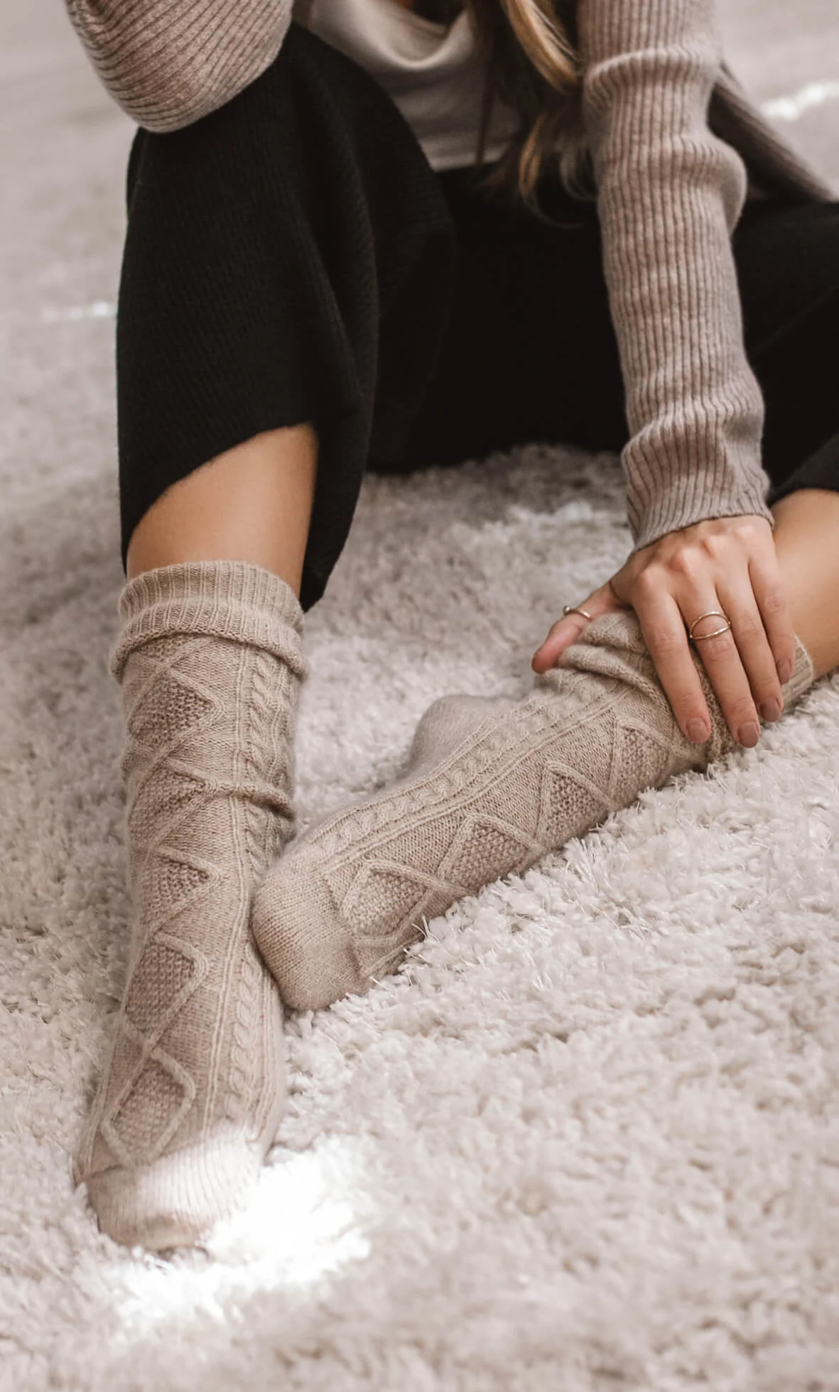 Diamond Cashmere Socks - Image 10