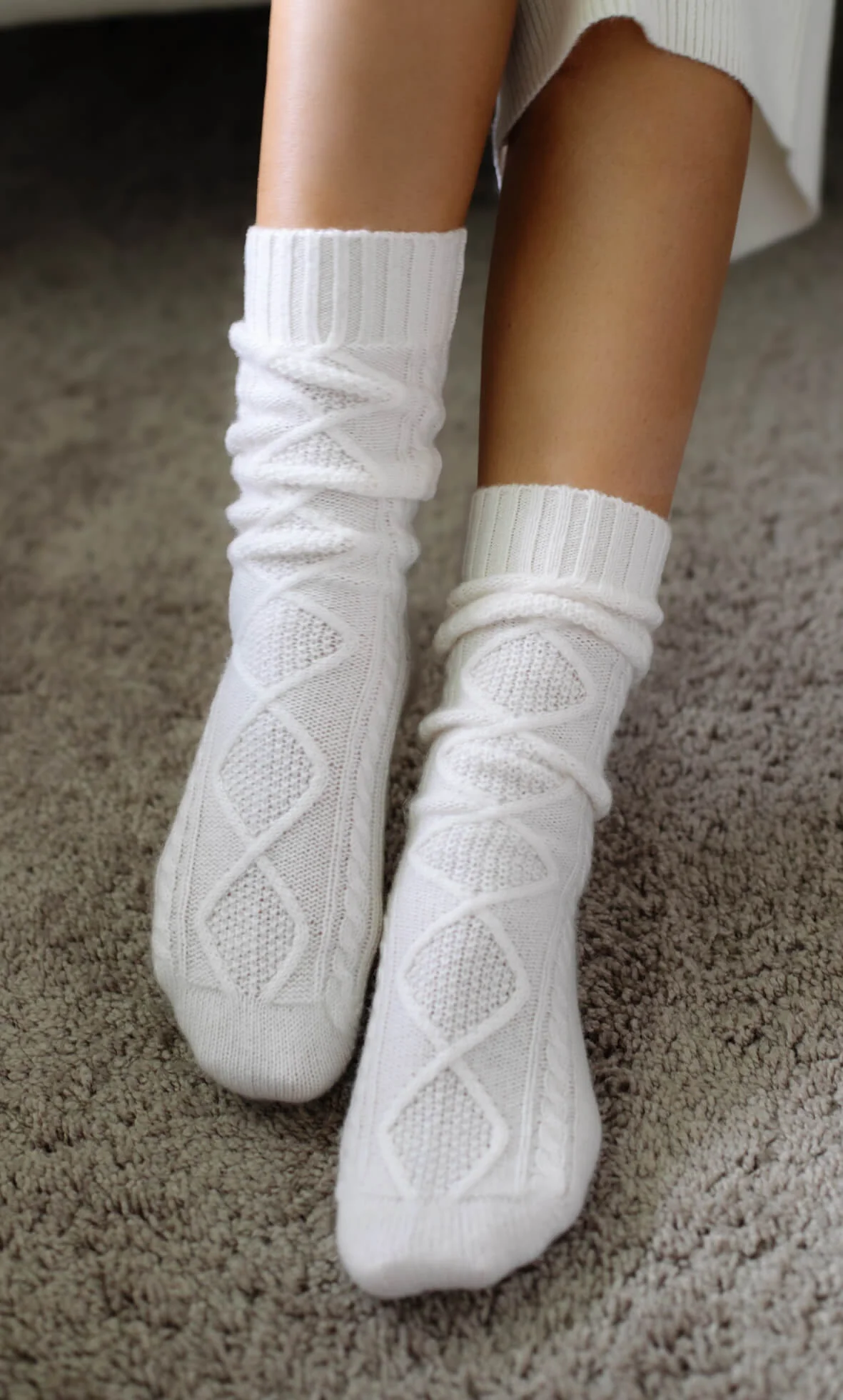 Diamond Cashmere Socks - Image 22
