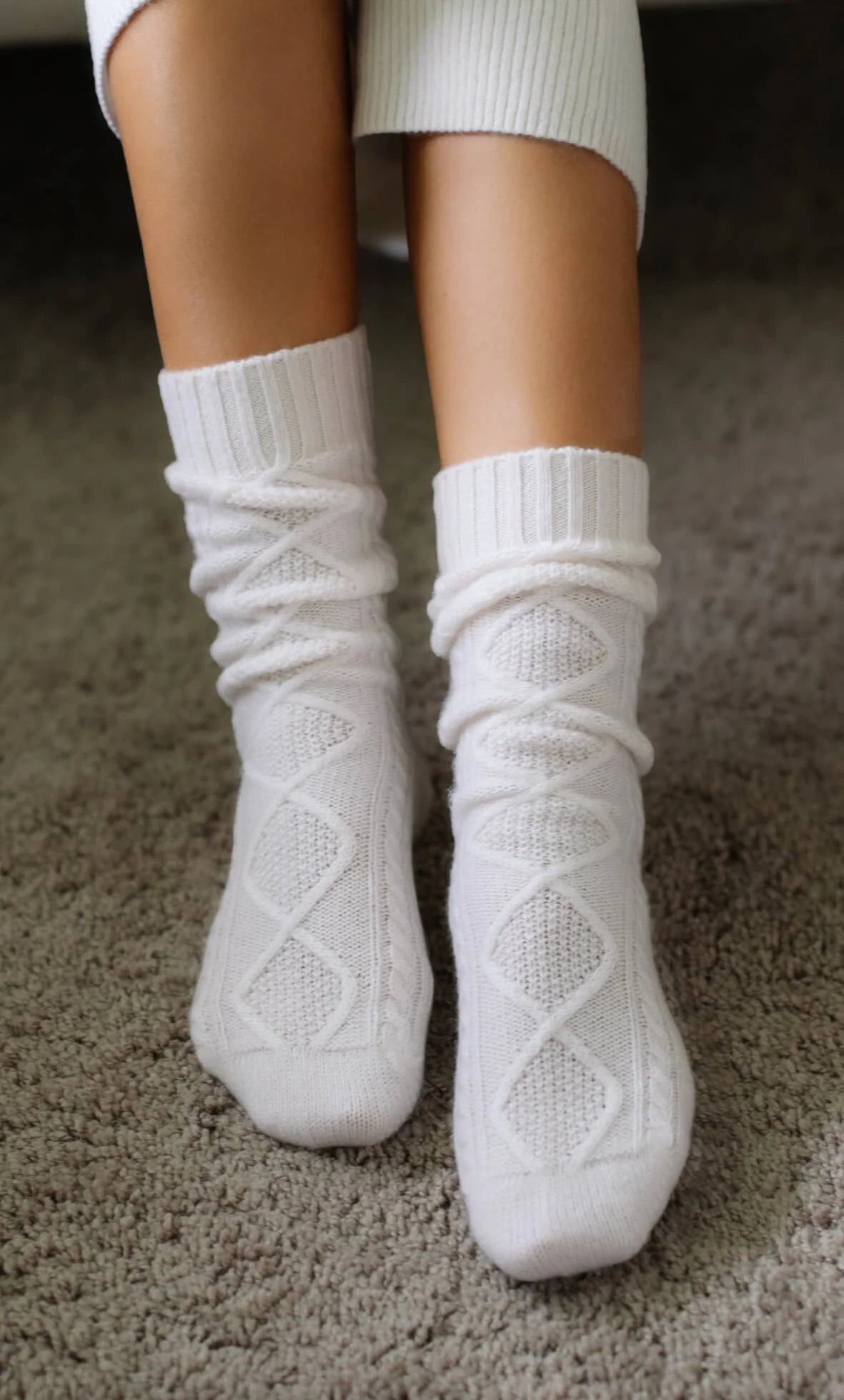 Diamond Cashmere Socks - Image 24