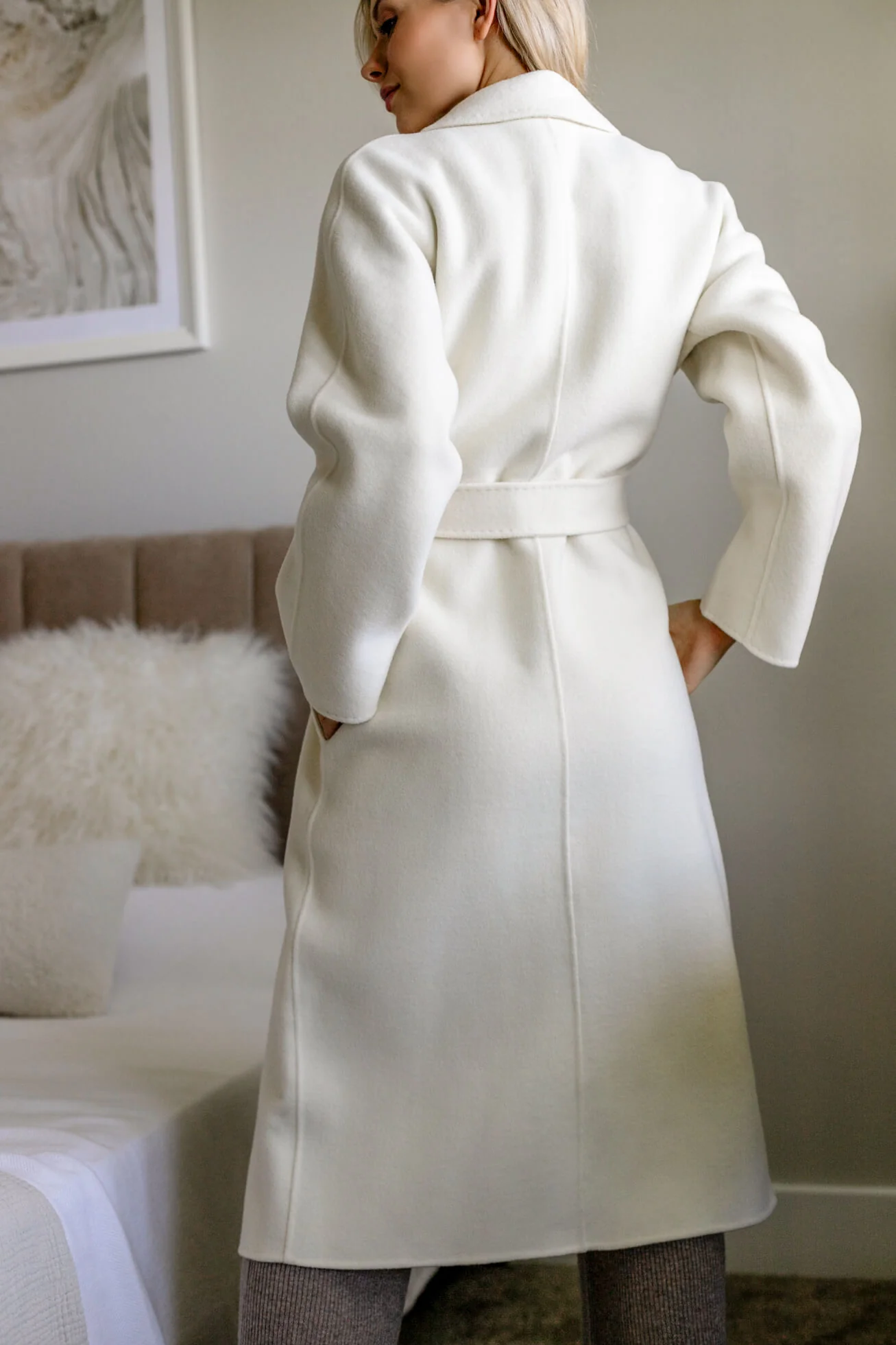 Marcella Cashmere Overcoat - Image 10