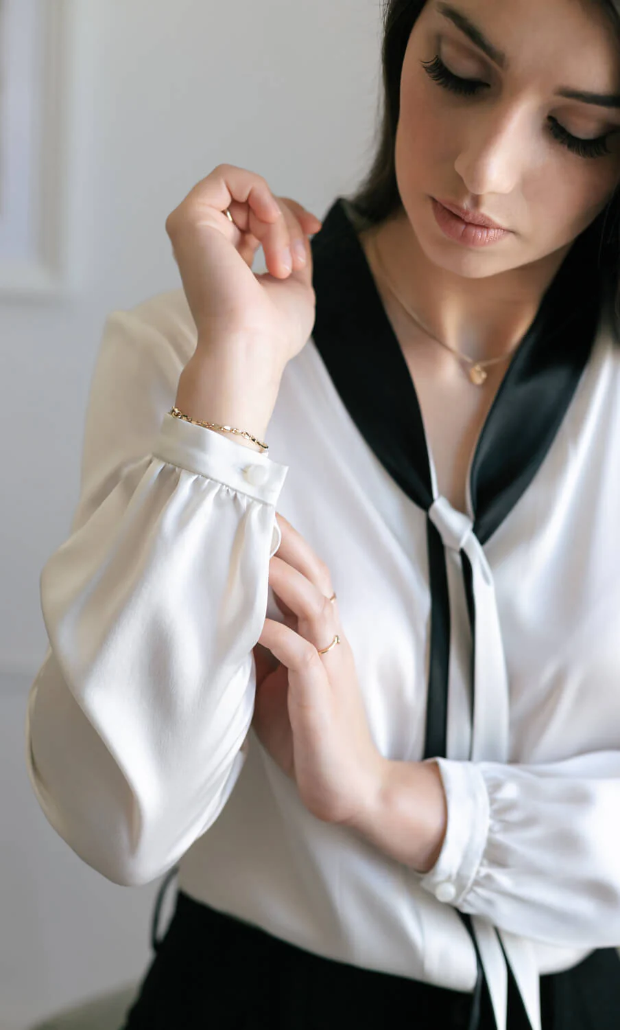 Vinci Silk Bow Blouse - Image 11