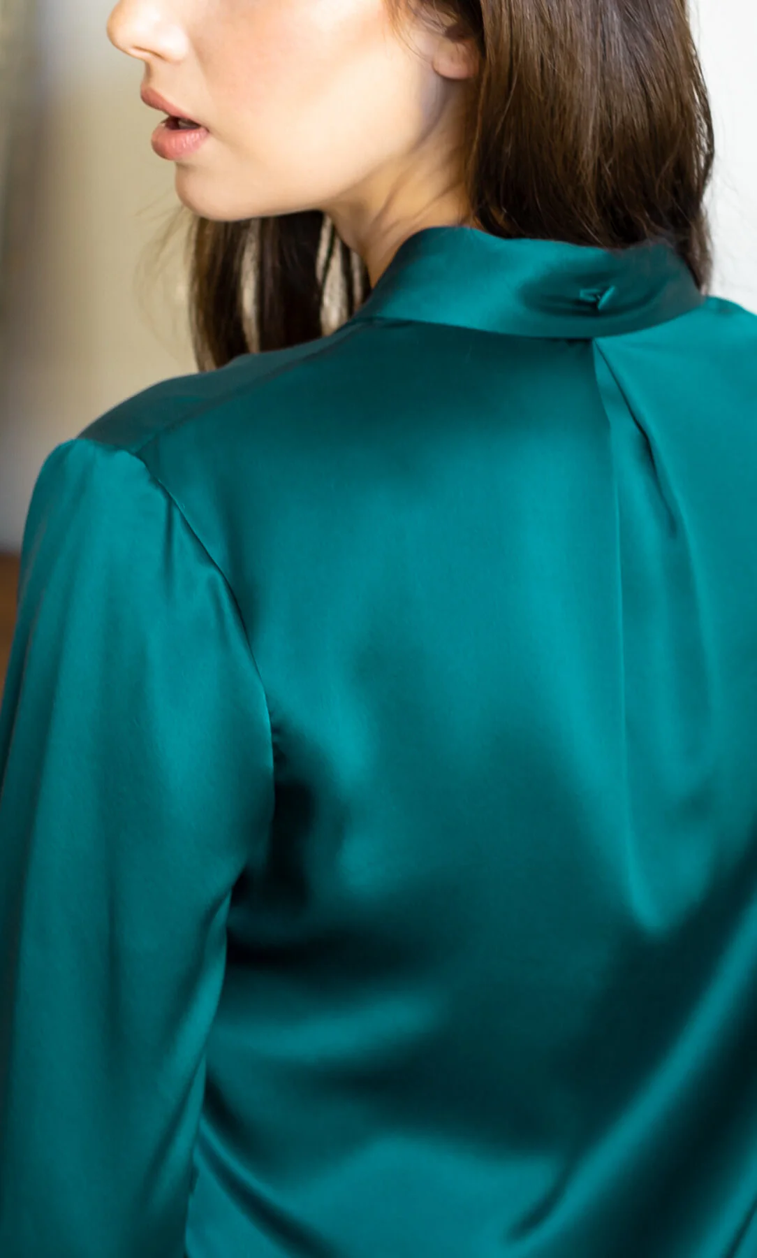 Vinci Silk Bow Blouse - Image 14