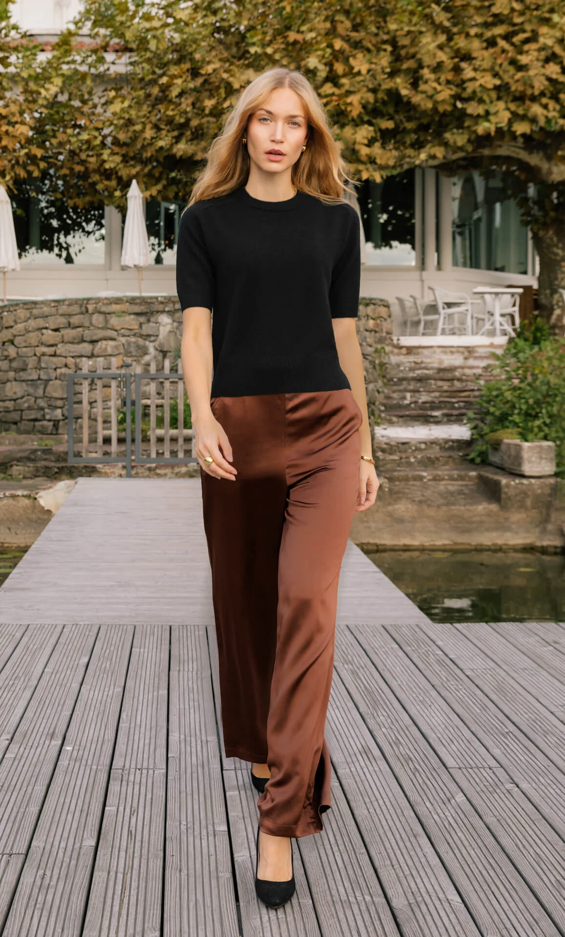 Vittoria Short-Sleeve Cashmere Sweater - Image 3