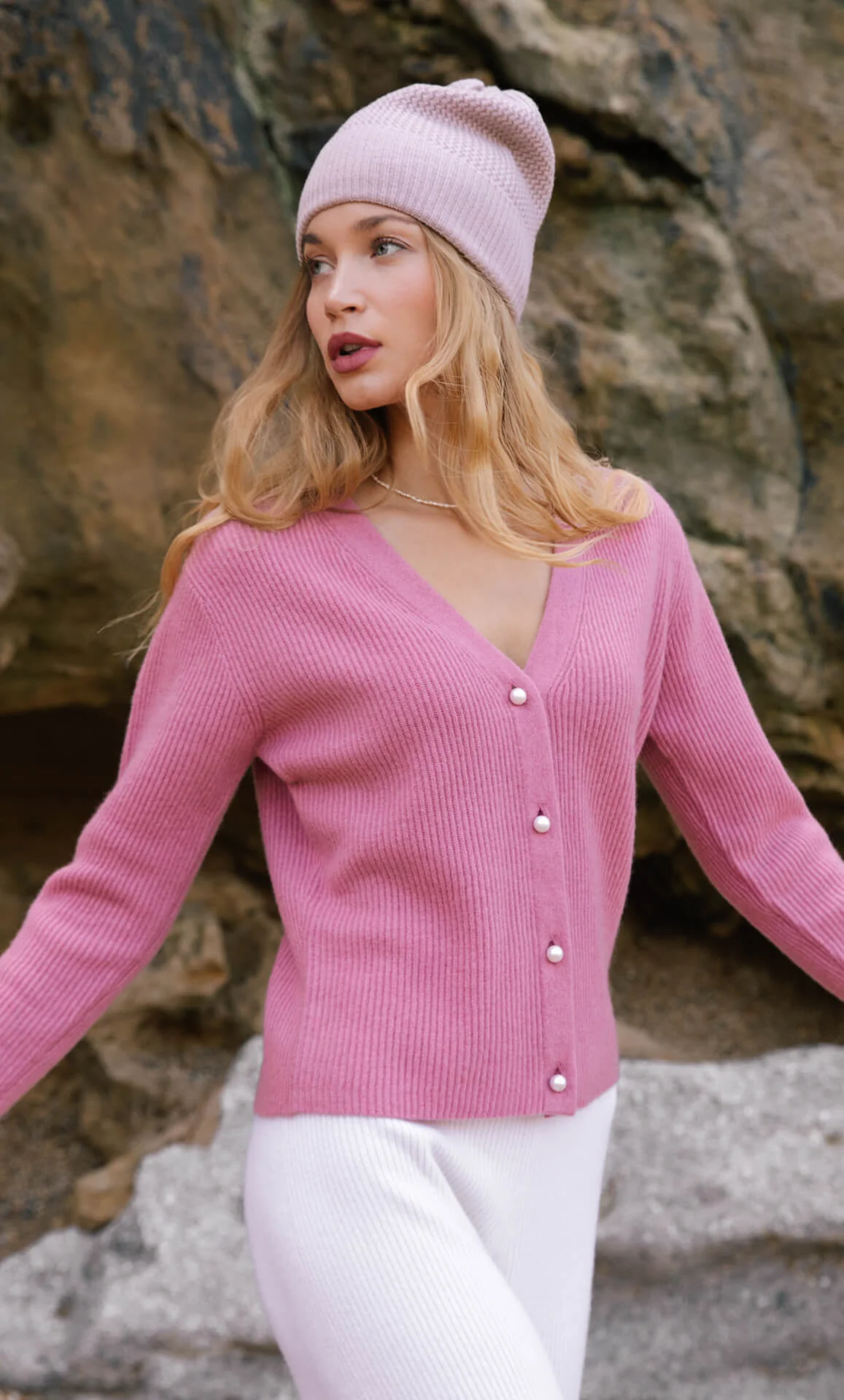 Wave Cashmere Beanie - Image 5