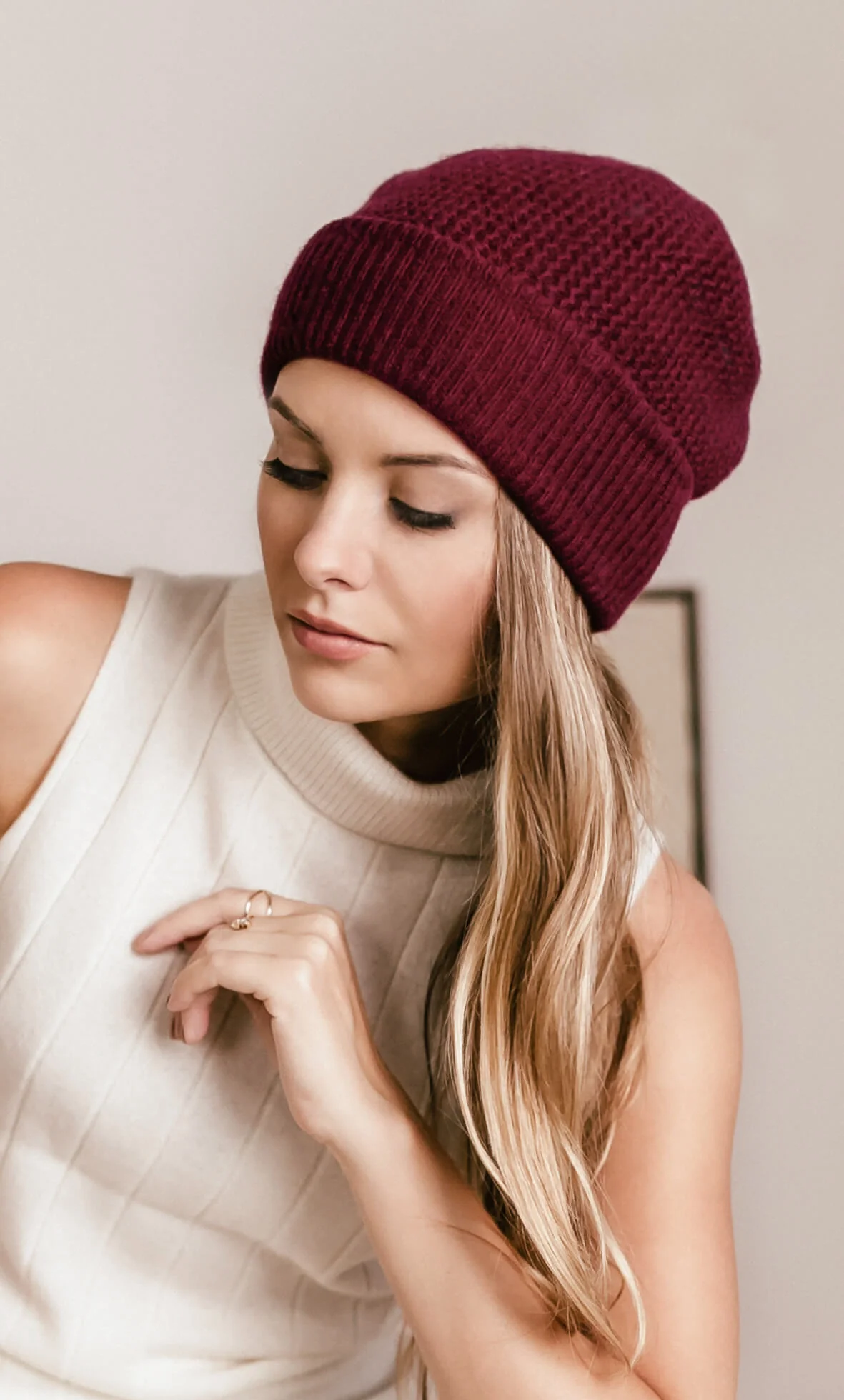 Wave Cashmere Beanie - Image 9